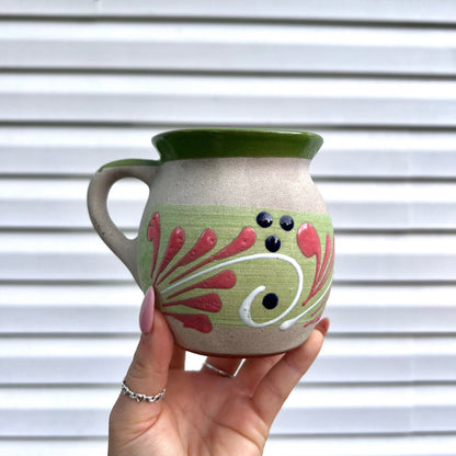 Traditional green+pink artesanal Mug