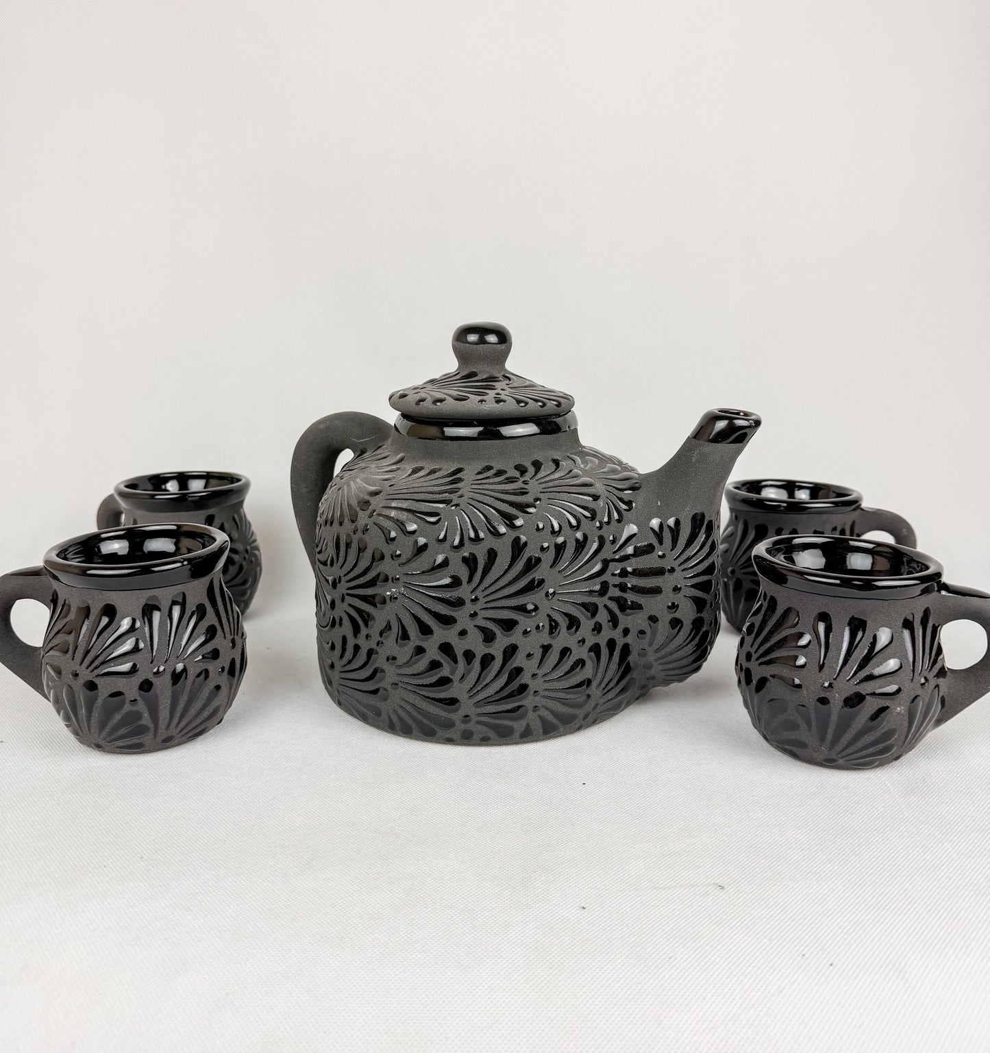 Mexican Black Talavera Style Tea Set Set 6pc - Juego de Te