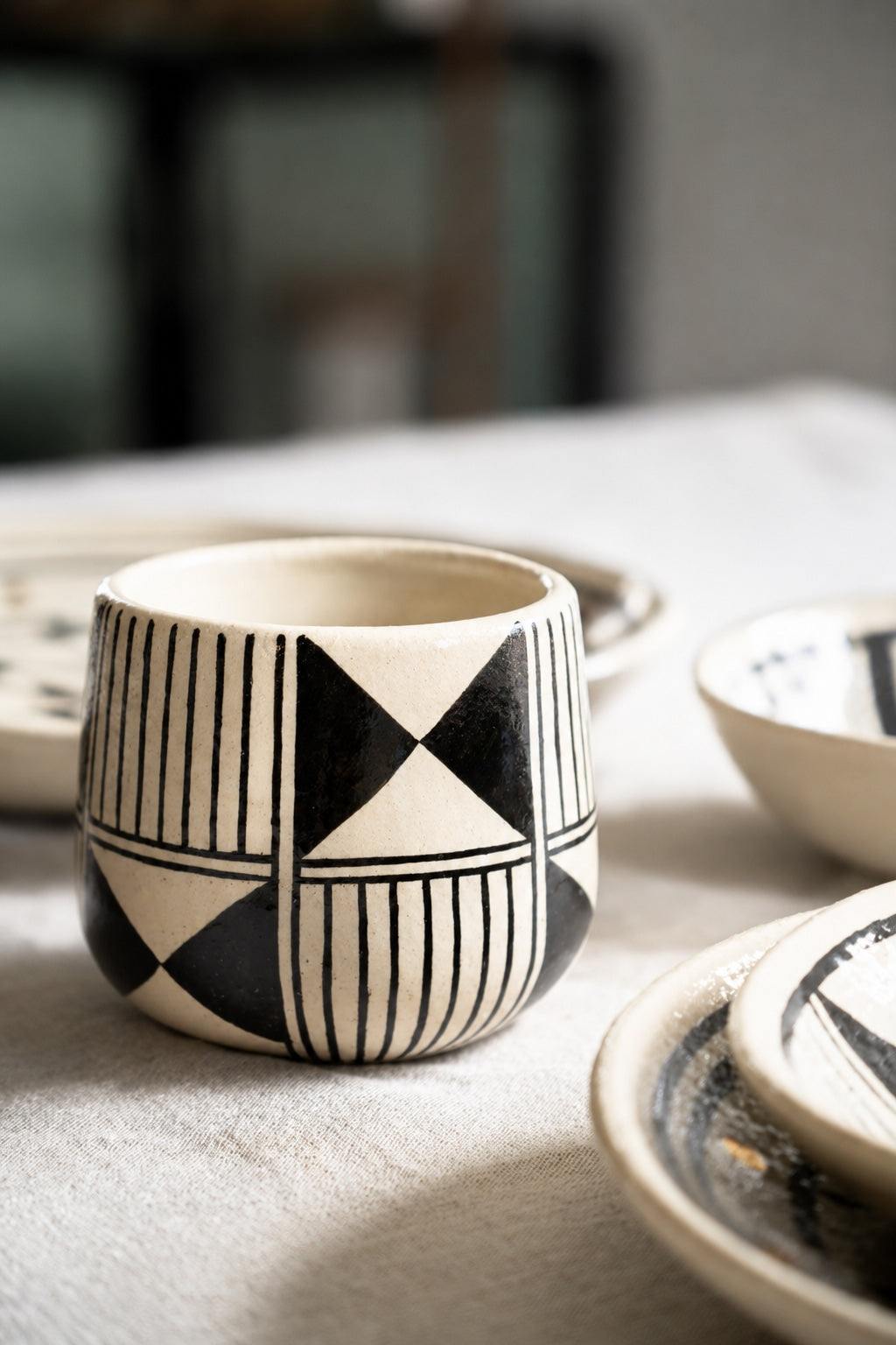 Handmade Stoneware Coffee Mug: Hand Painted Heritage Collection