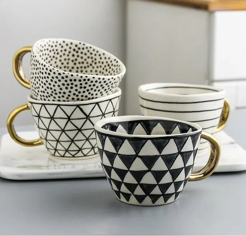 Lechsi Hand-Painted Gold Handle Ceramic Mugs
